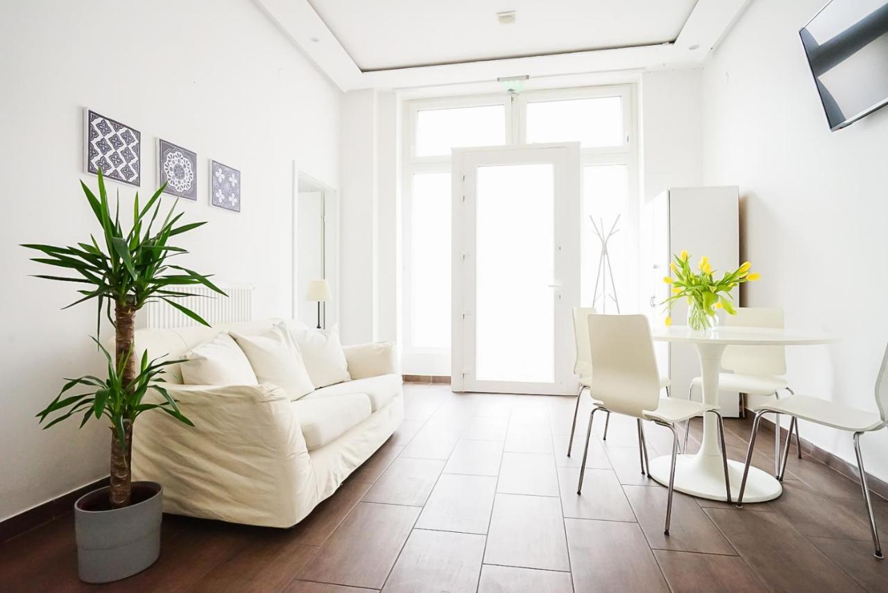 Wonderful Big Apartment Near Yppen Market Vienna Exterior photo
